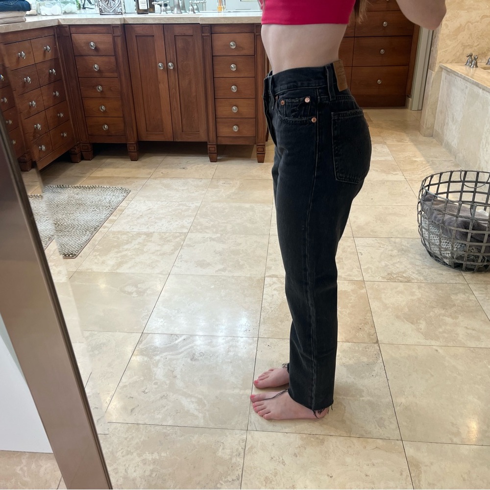 Levi’s Black Wedgie Straight Leg High-Waisted Jeans
